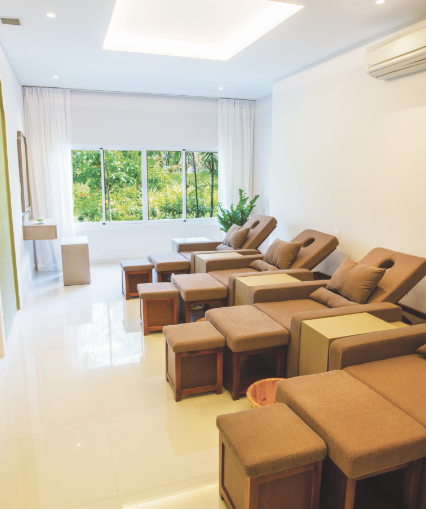 Spa Massage Sauna slide 1